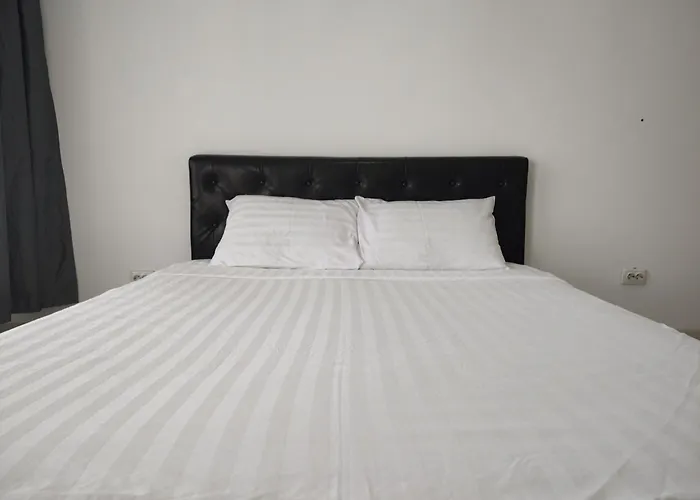 Luxury Modern Free Parking Air Conditioning Netflix Superb Bright View Balcony Self Check In Militari Bucureşti